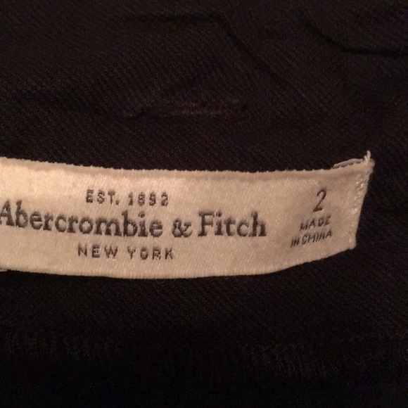 Blue Abercrombie shorts - Picture 2 of 2